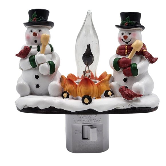 snowman roasting marshmellows - Picture 1 of 2